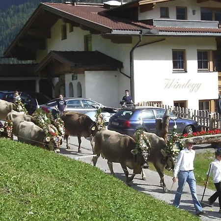 Haus Windegg Penzion 3*