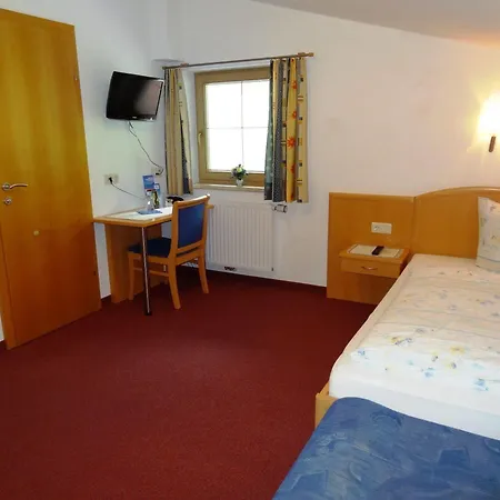 Guest house Haus Windegg 2*