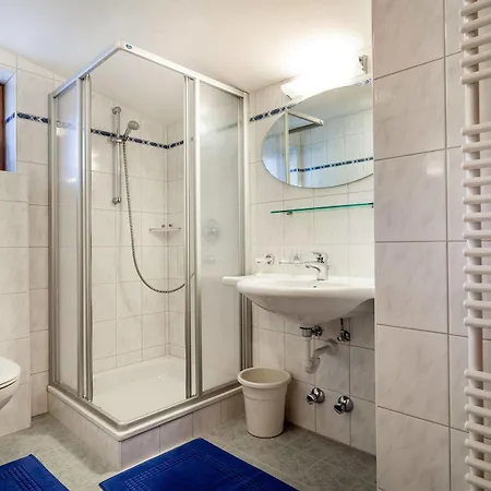 Guest house Haus Windegg 2*