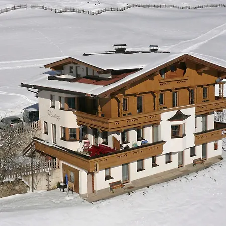 ゲストハウス Haus Windegg