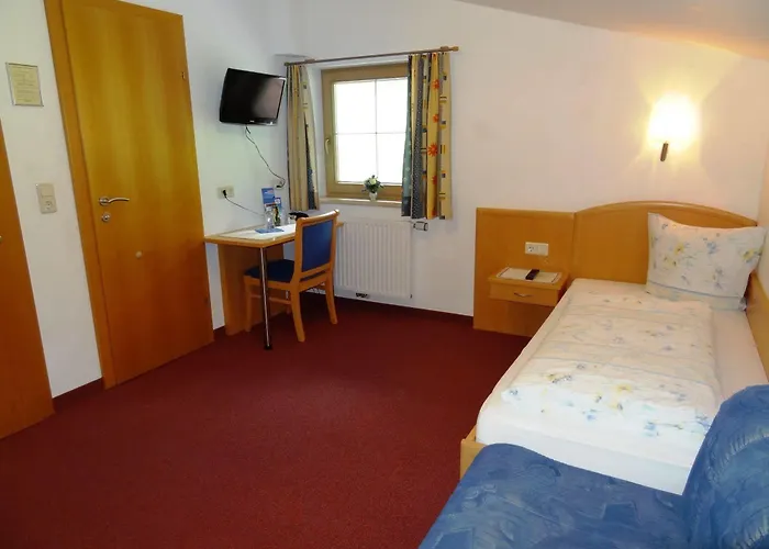 Πανσιόν Haus Windegg 3*